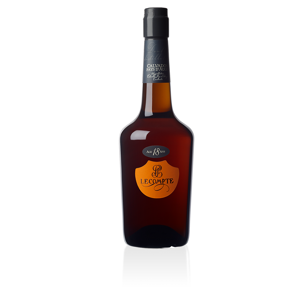 Lecompte Calvados Pays d'Auge 18 Jahre 70 cl / 40 % Frankreich – Flasche